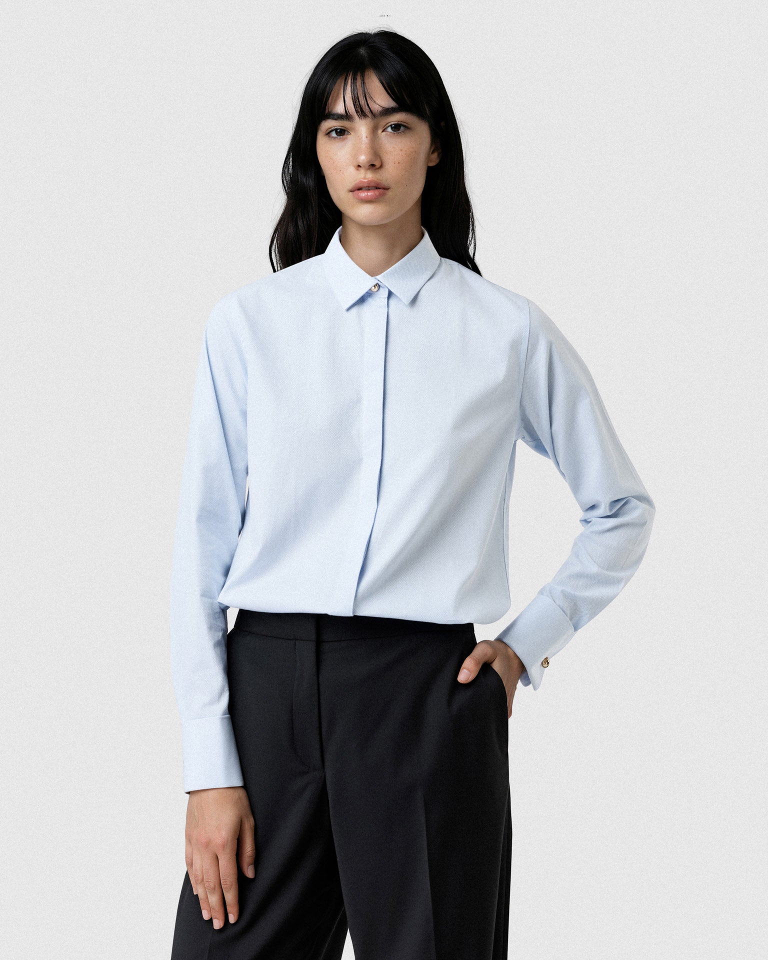 Light Blue (AI)