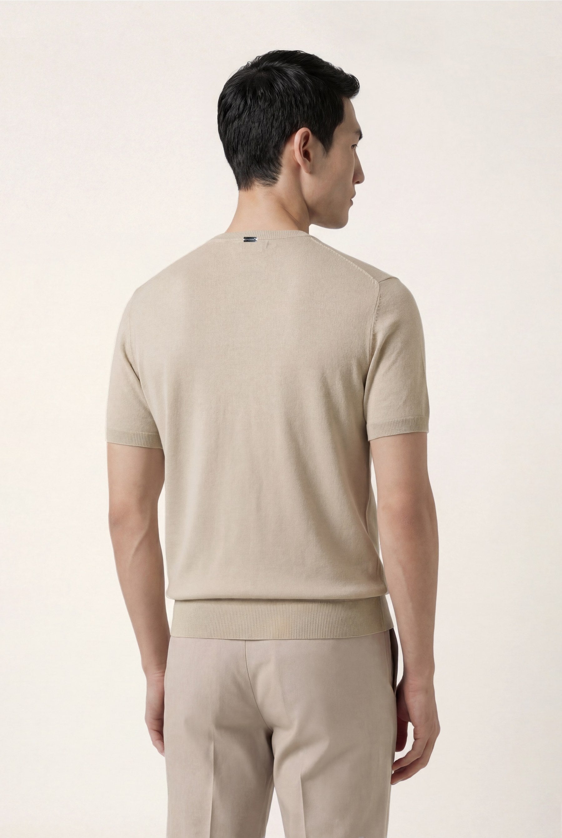 Light Beige (AI)