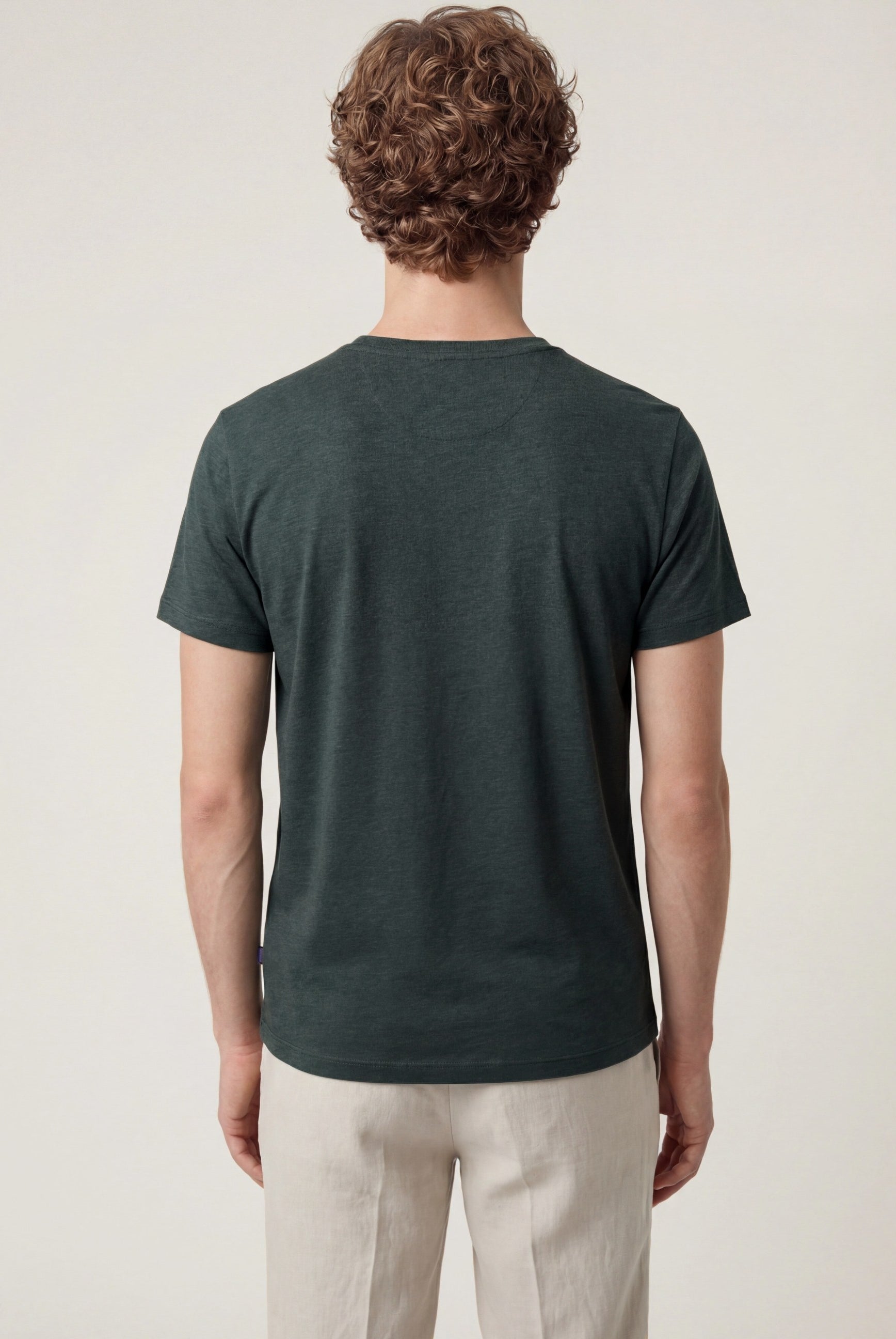 Dark Green (AI)