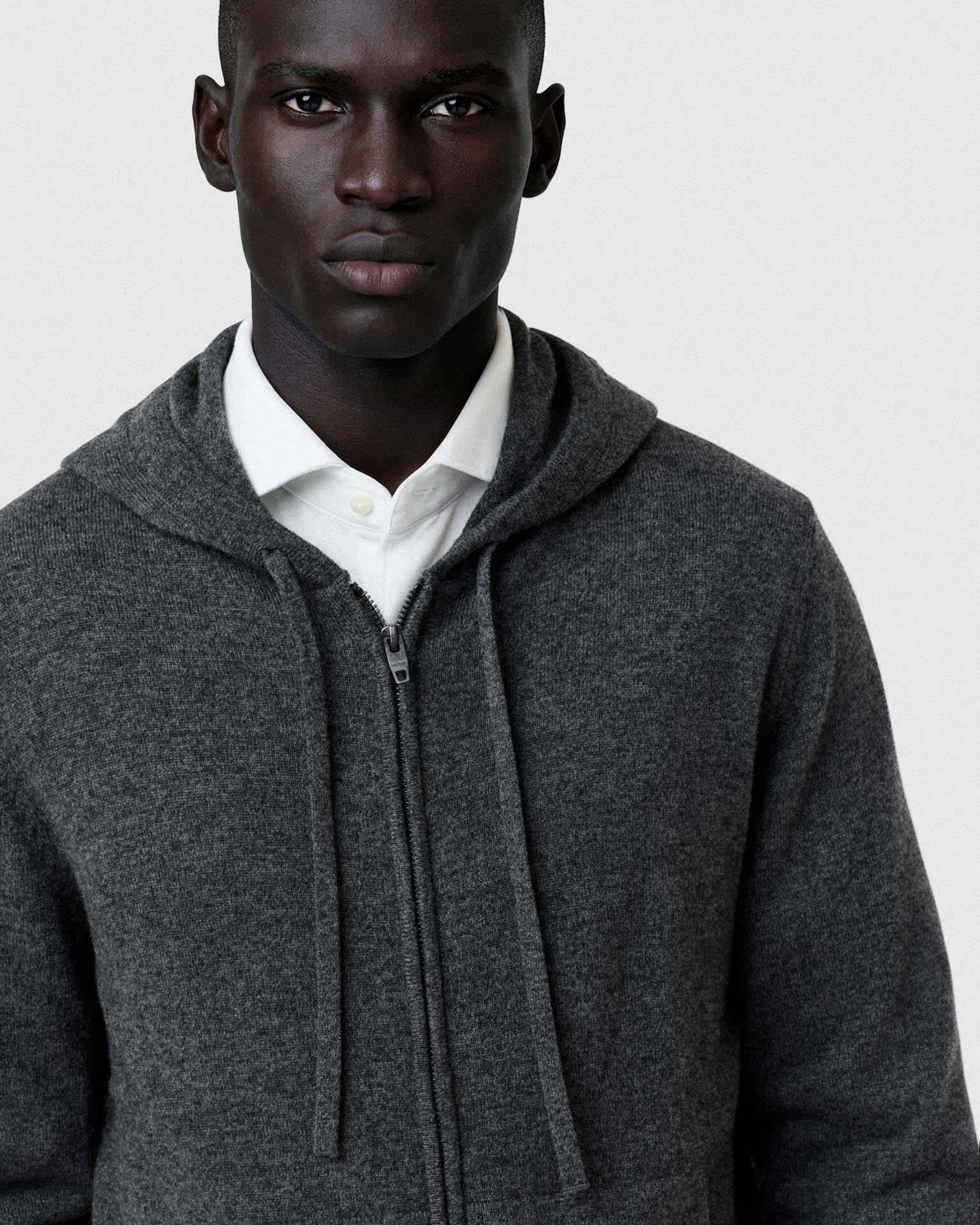 Medium Grey (AI)