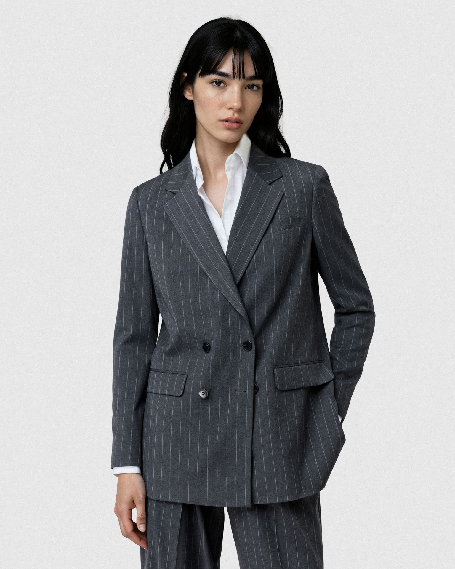 Dark Grey (AI)