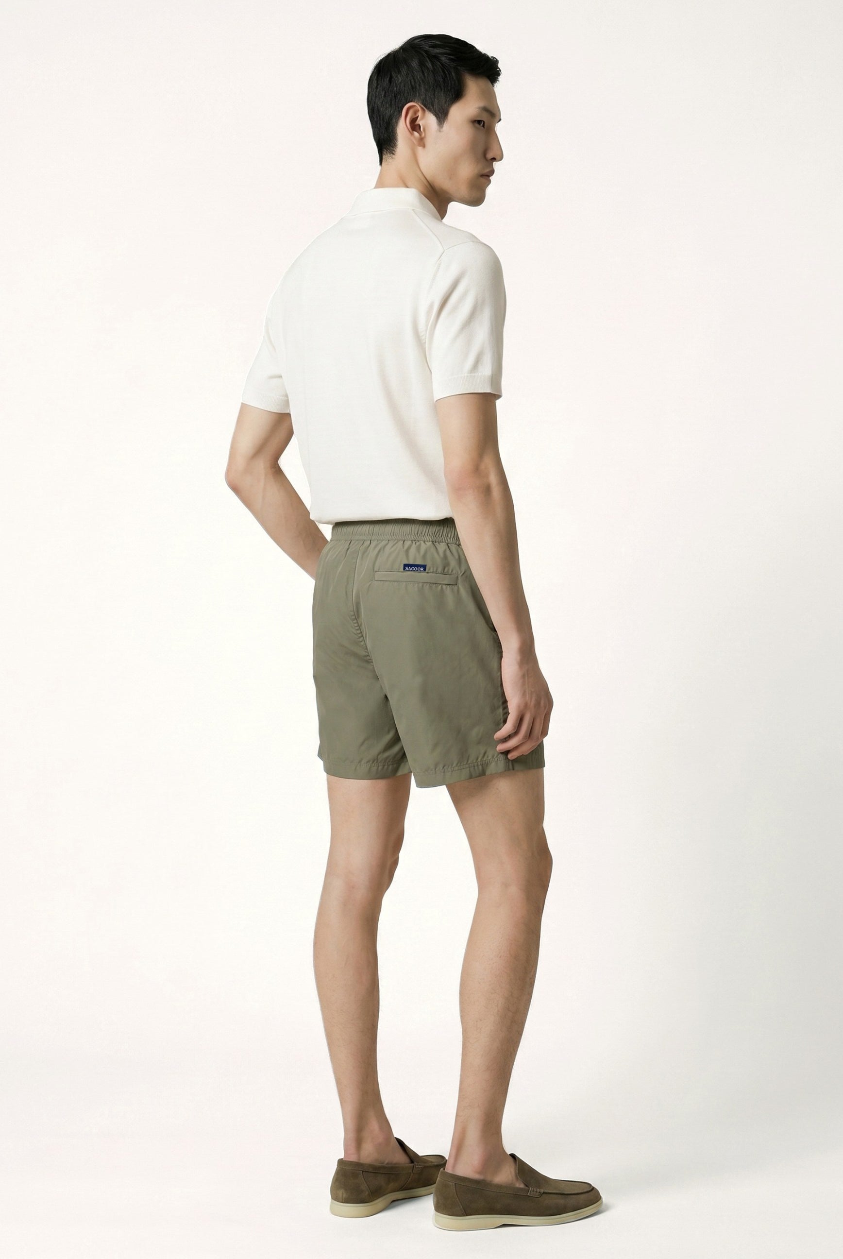 Light Khaki (AI)
