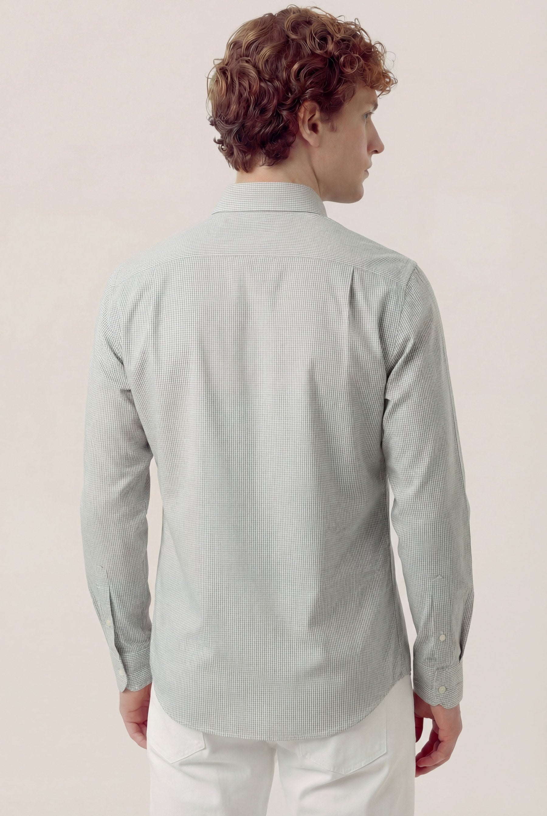 Light Grey (AI)