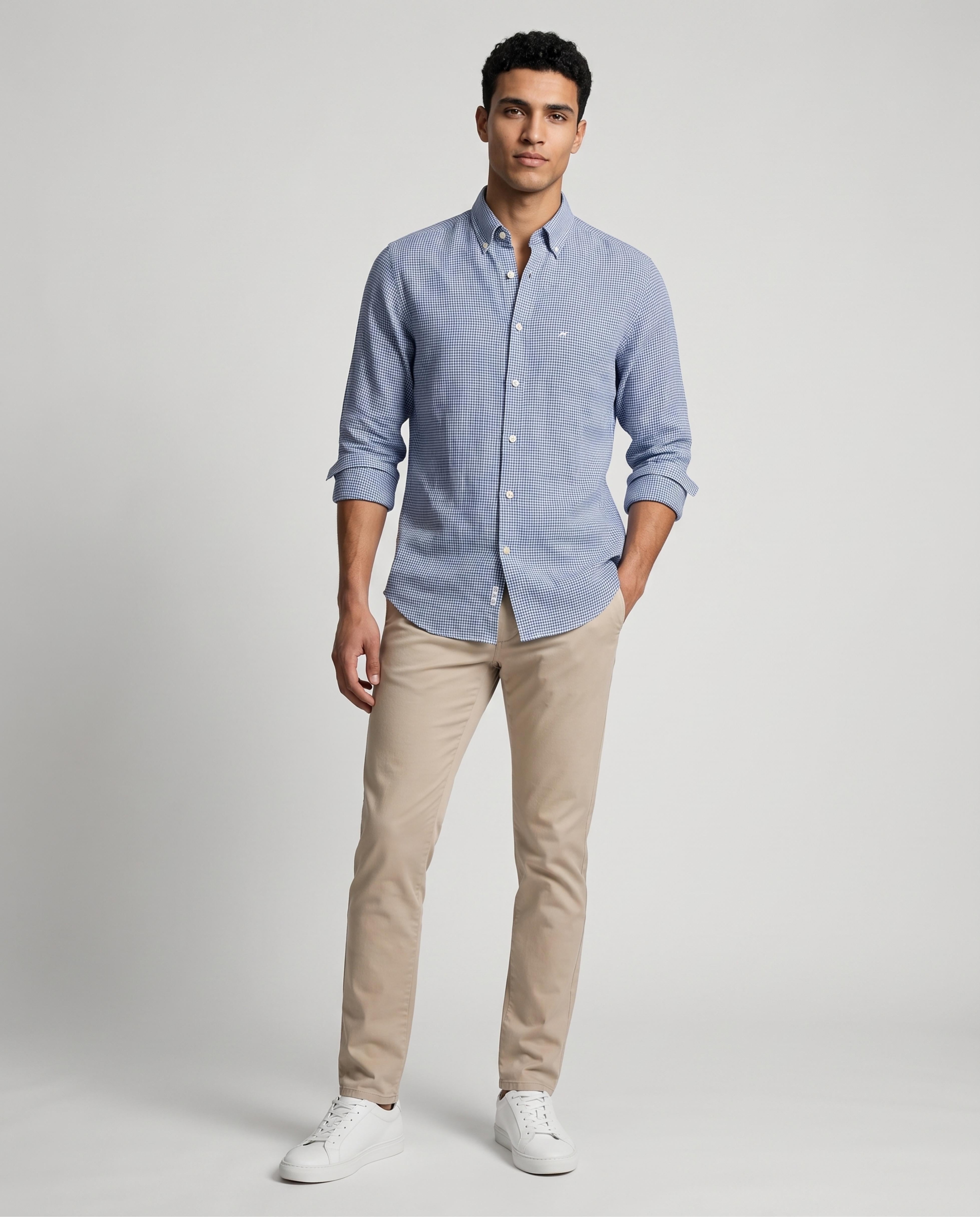 Medium Blue (AI)