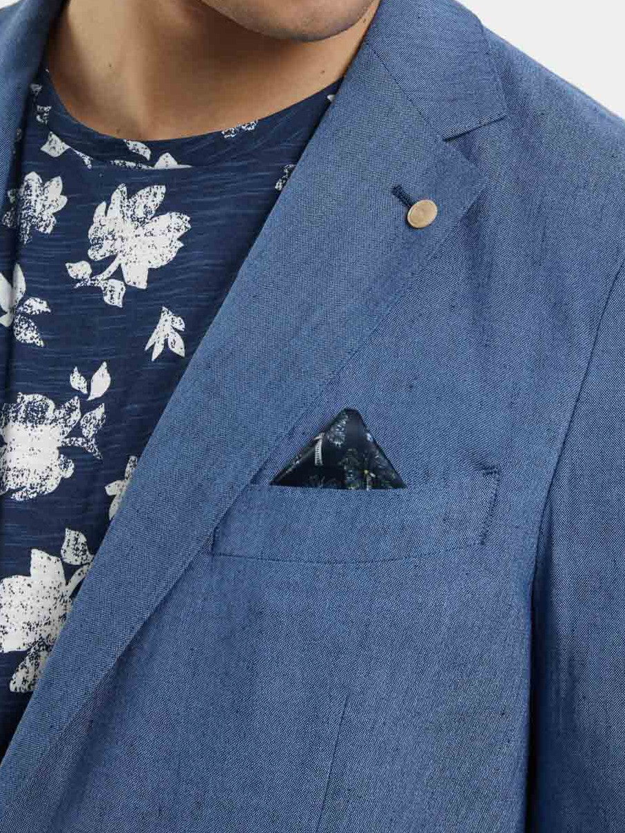 Medium Blue
