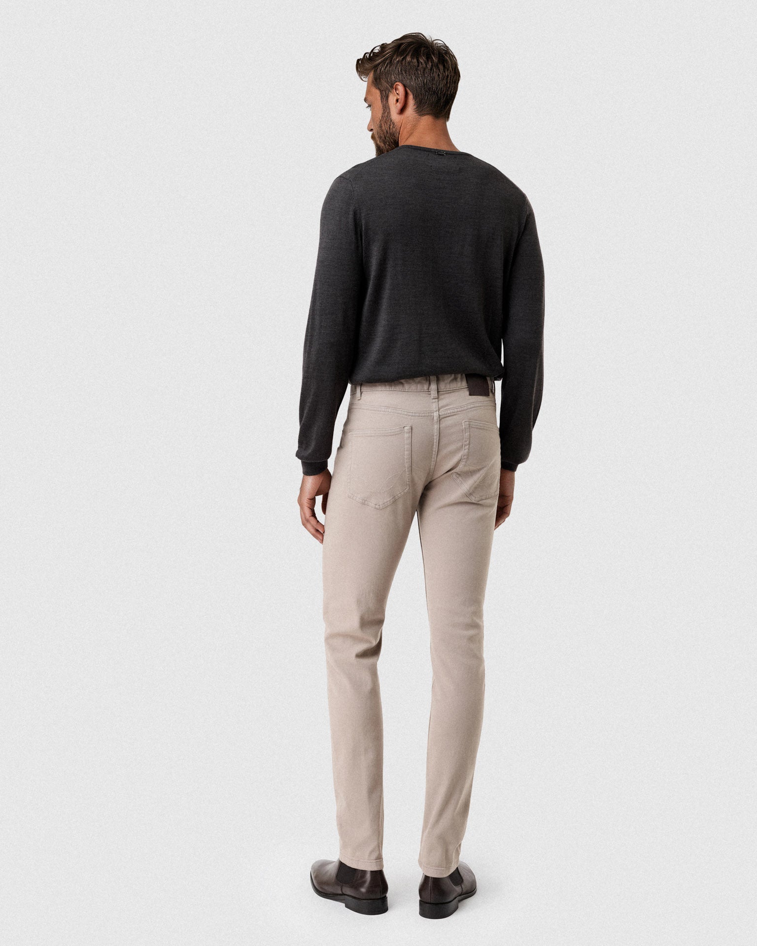 Light Brown (AI)