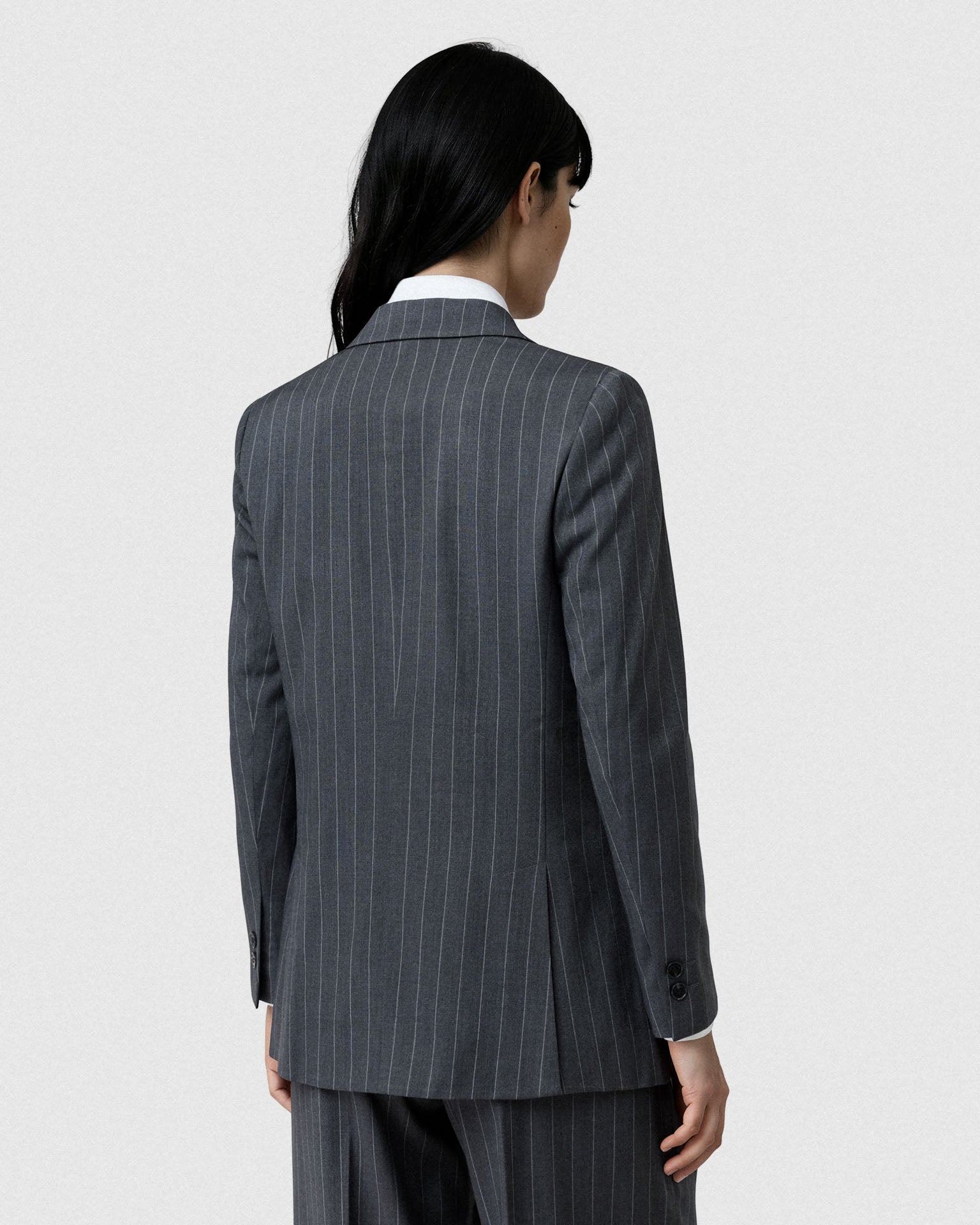 Dark Grey (AI)